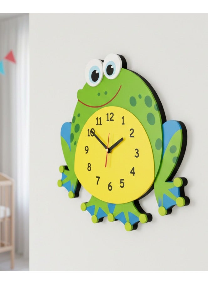 This wall clock with a moving pendulum in the shape of a frog combines a modern design with bright colors, a silent movement, and excellent quality, adding an attractive decorative touch to any space. - Image 2